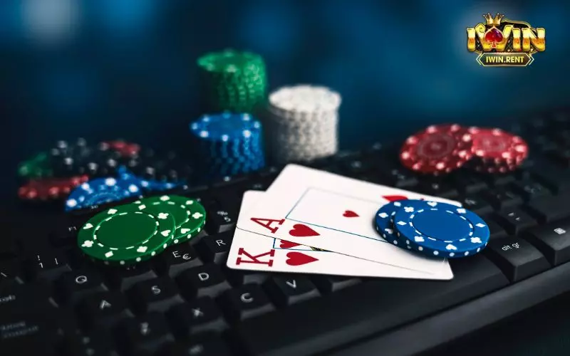 Tiến Lên Poker là một trò chơi bài hấp dẫn, kết hợp giữa luật chơi truyền thống và sự kịch tính